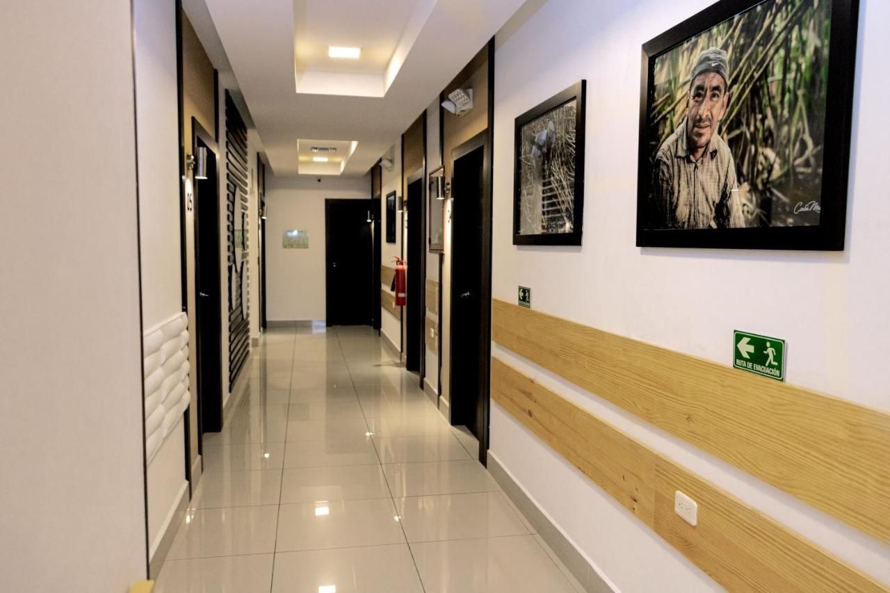 La Troncal Zafra'S Hotel מראה חיצוני תמונה
